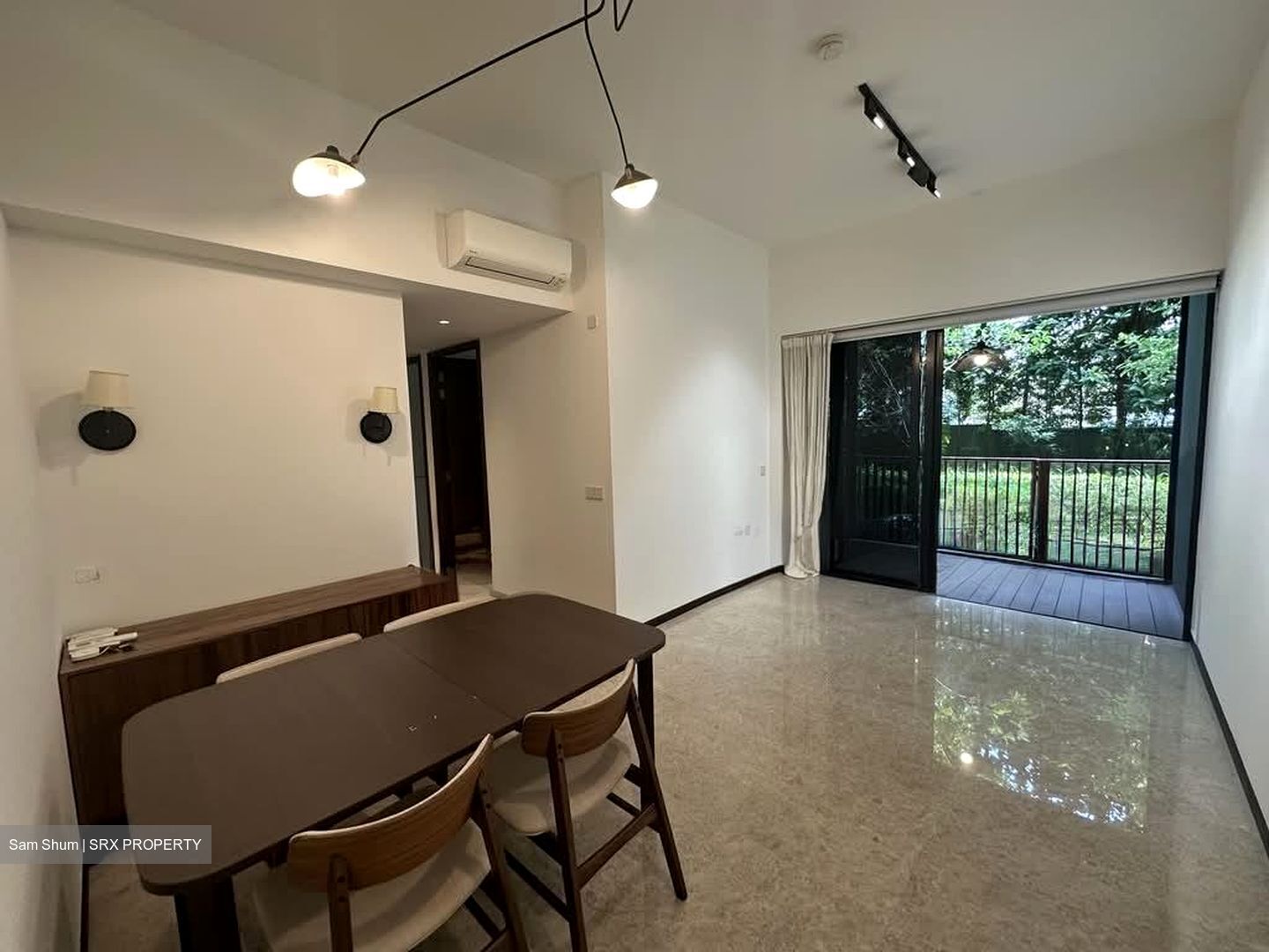 Royalgreen (D10), Condominium #595185291